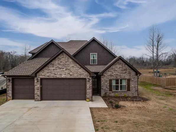 25 Plantation Dr, Mayflower, AR 72106