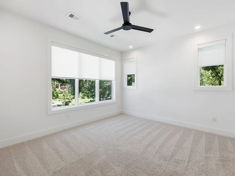 403 Chatham View Rd — Photo 19