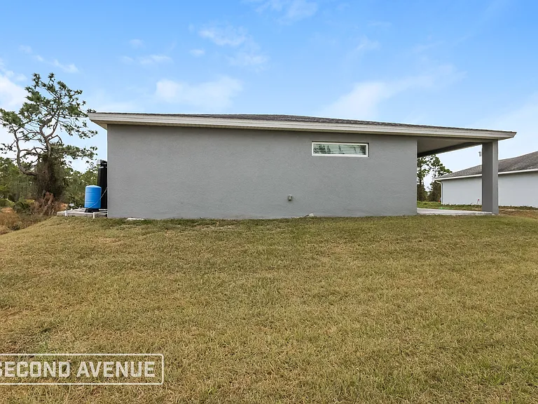 736 Barcia St E — Photo 22