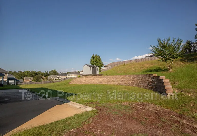 2510 Ridgewood Way — Photo 31