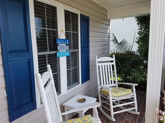 4th image of 128 Emily Drive #B