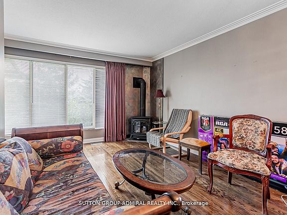 5th image of 102 Cornwall Rd