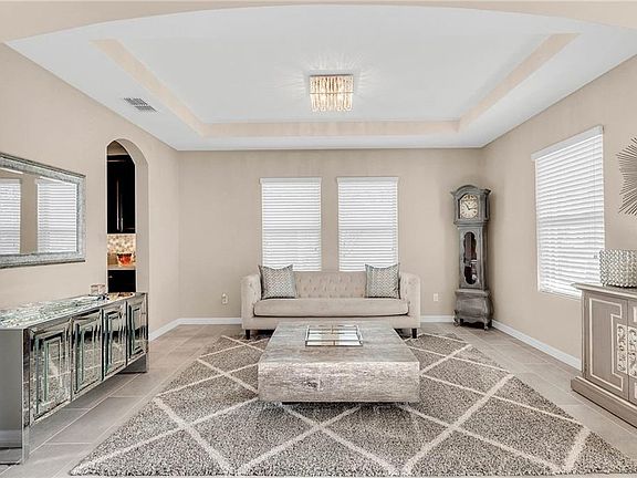 5th image of 13683 Killebrew Way
