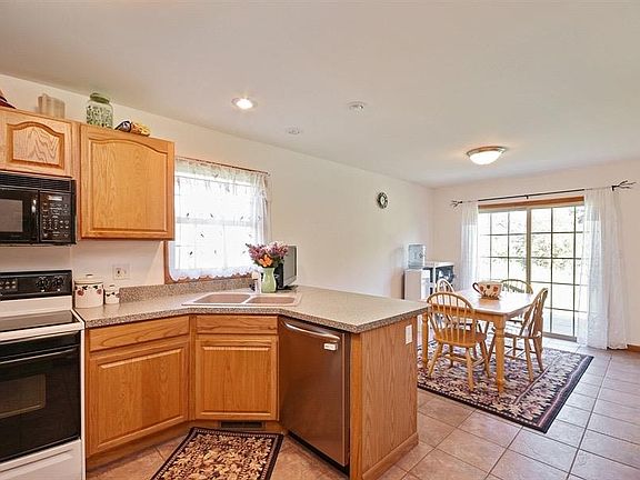 4th image of 939 Sundew Dr