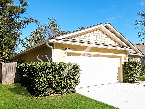 017-photo-front-view-12252063_12072022