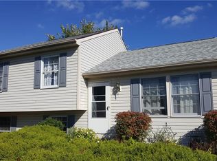 8476 Flat Car Cir, Cicero, NY 13039
