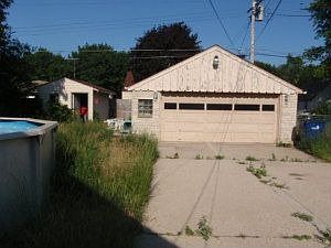 2nd image of 3804 S 23rd St
