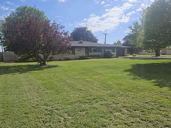 3rd image of 587 W Gossett Rd