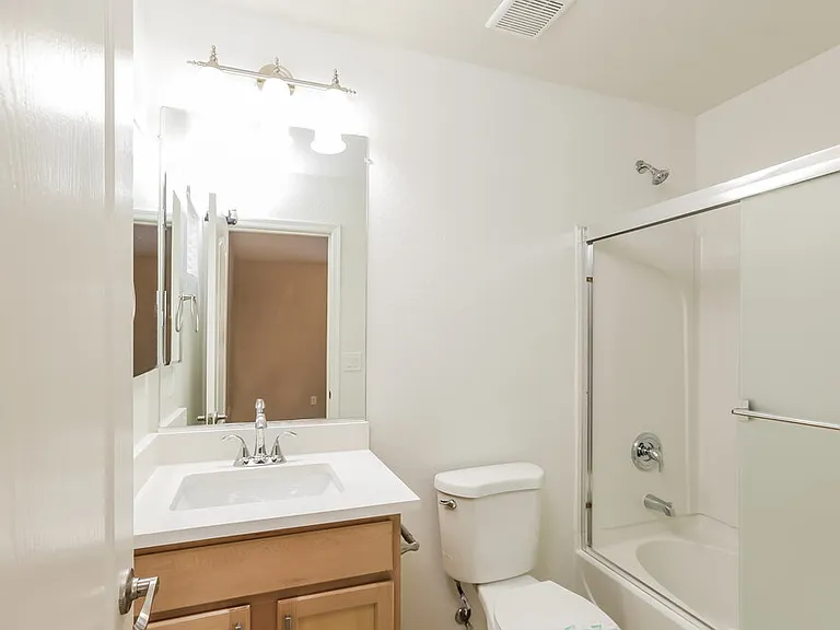 2781 W Mira Dr — Photo 12