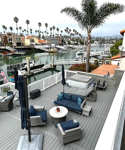 2919 Seahorse Ave — Photo 1