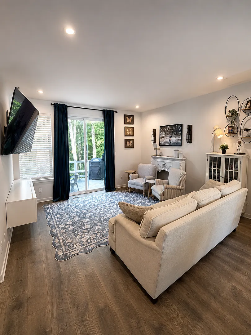 13188 Nixon Ln — Photo 4