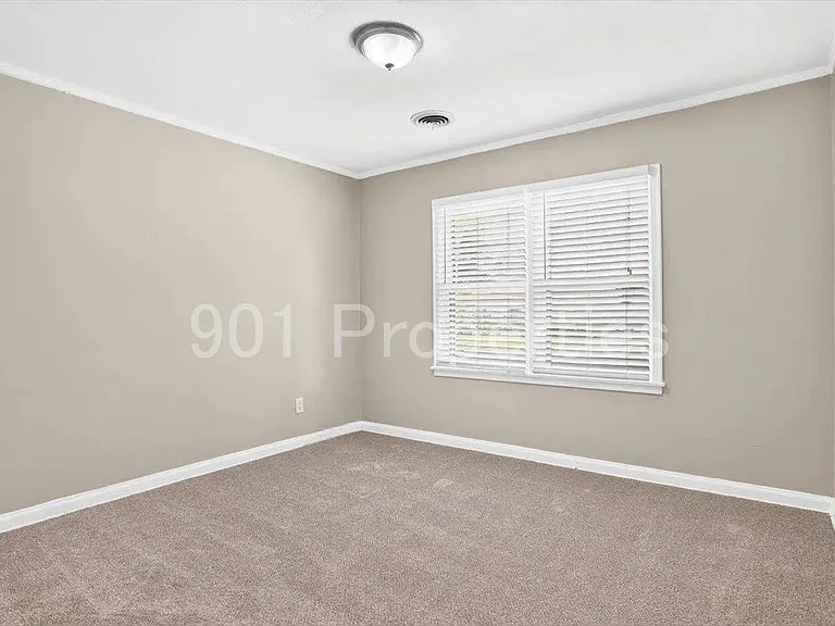 4694 Flamingo Rd — Photo 16