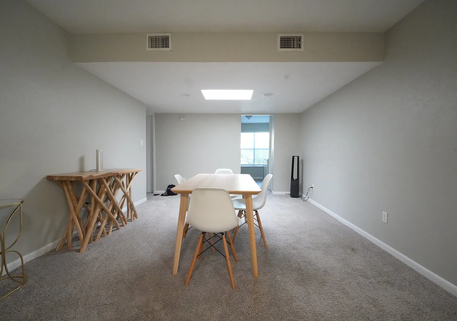 2 bed, 1000 sqft, $2,450 — Photo 1