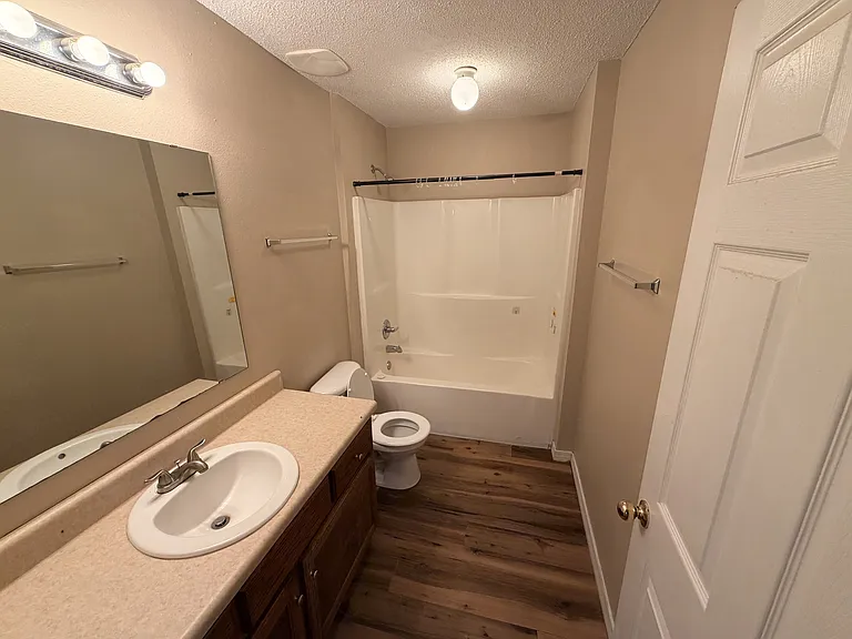 7212 Bogey Ln — Photo 6