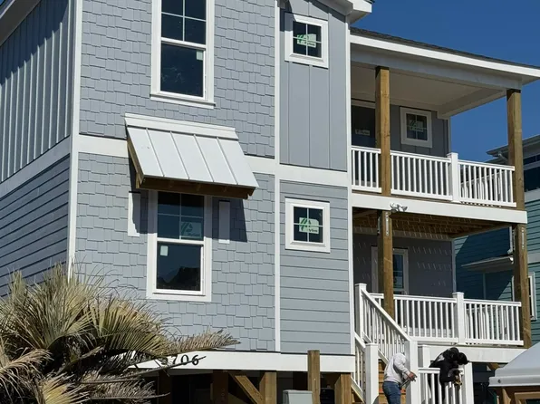 5706 W Dolphin Drive, Oak Island, NC 28465