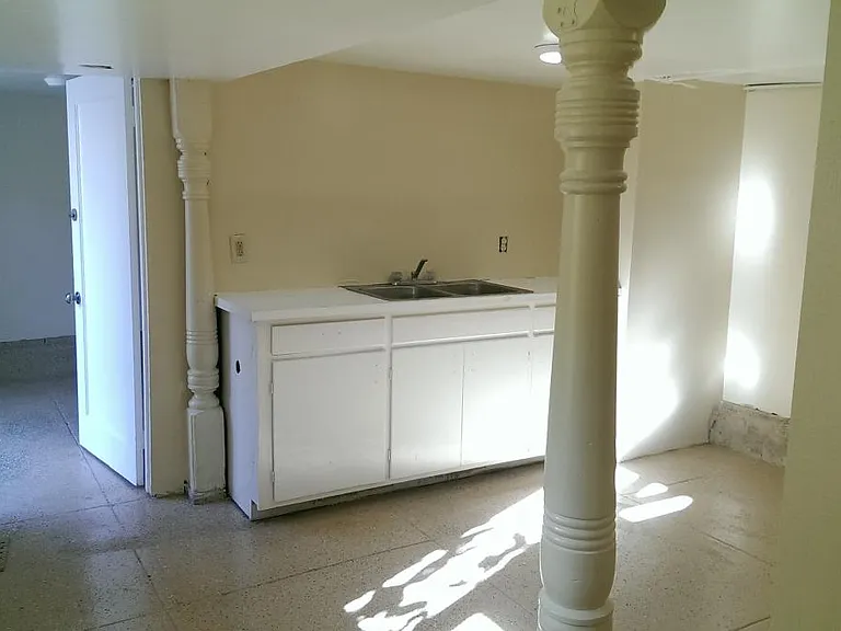 2nd bedroom/office/studio with separate entrance has sink an