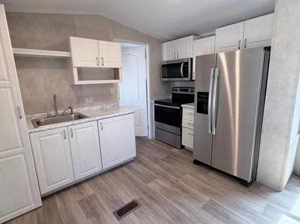 2423 NE Palm Ave Lot 29, Jensen Beach, FL 34957