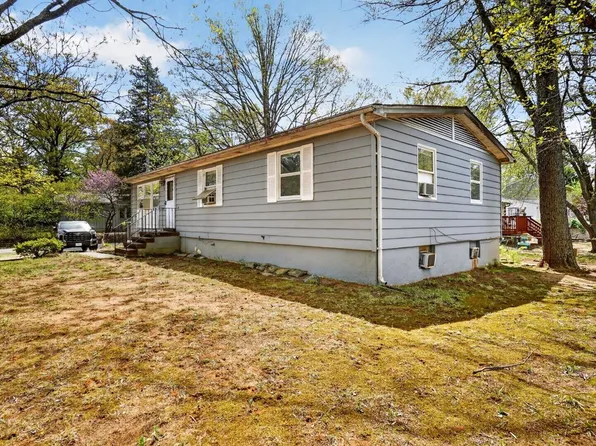 4 Boxwood Rd, Annapolis, MD 21403