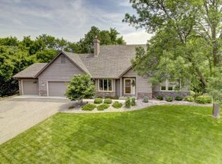4920 Pineview Ln N, Plymouth, MN 55442