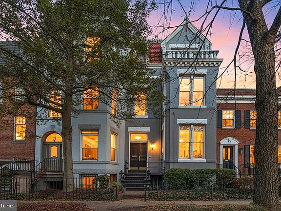 2nd image of 15 3rd St NE #4