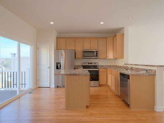 2nd image of 505 John Adams Dr NW