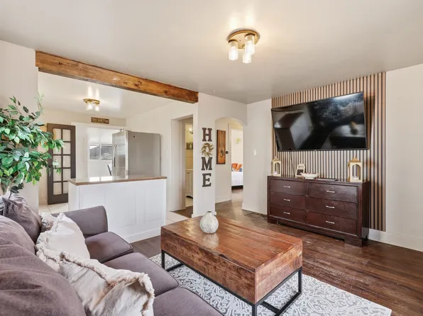 (undisclosed Address), Greeley, CO 80631