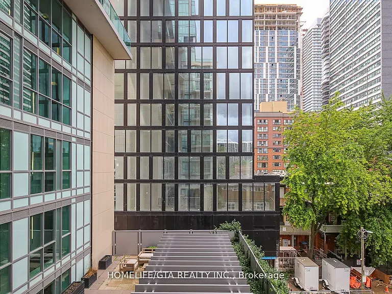220 George St #506 — Photo 27