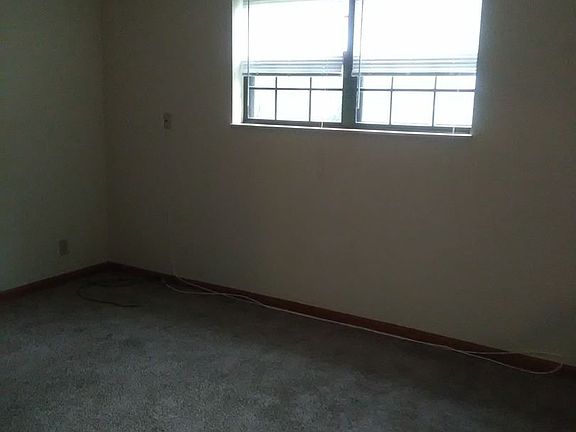 3rd image of 1134 2nd St APT N3