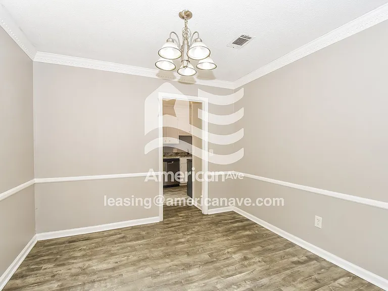 7190_005_dining_room_14003561.jpg