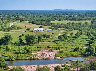 19811 Ranch Road 152, Castell, TX 76831