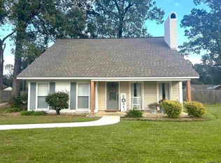 7554 Pippin Ln, Greenwell Springs, LA 70739