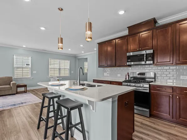 113 Canary Ct, Raleigh, NC 27610
