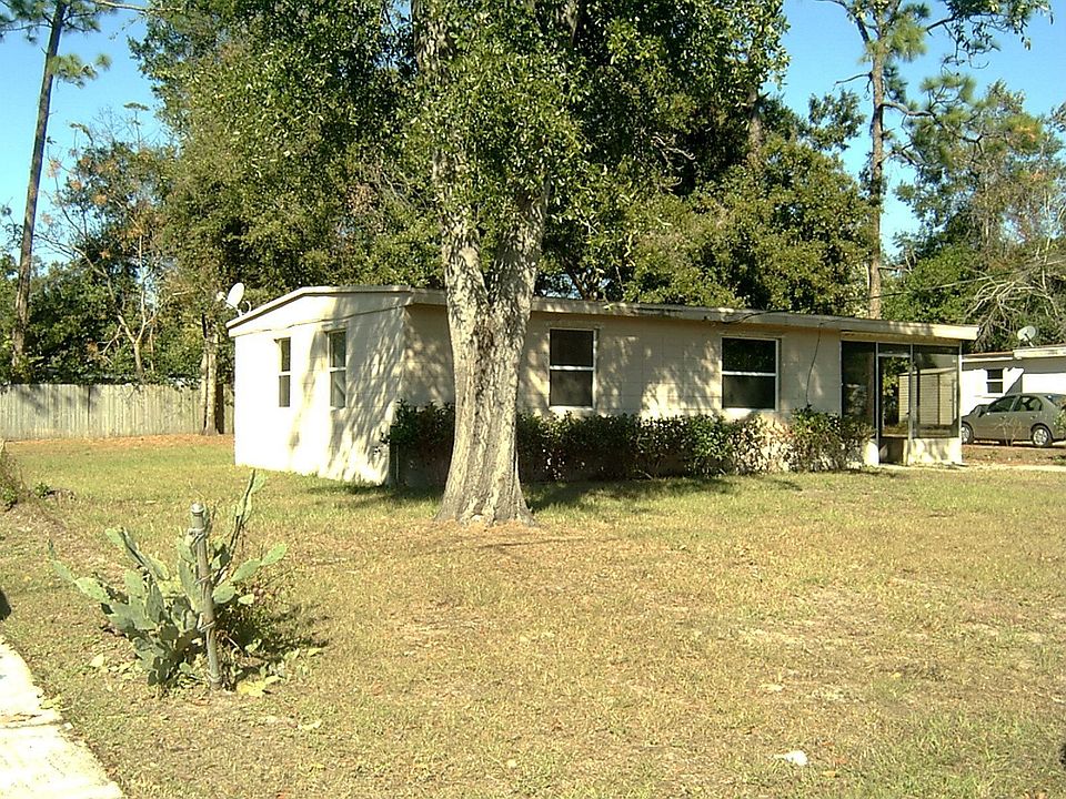 1st image of 10444 Pinehurst Dr
