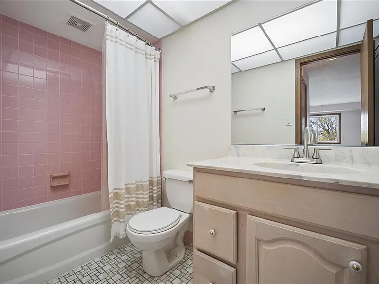 475 Plum Creek Dr #206 — Photo 10