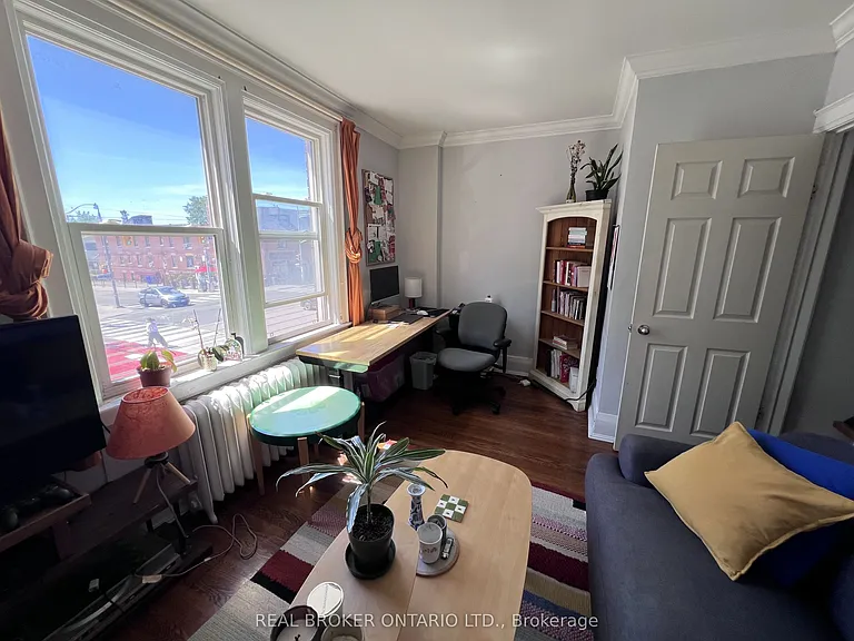 770 Saint Clair Ave W #2 — Photo 3