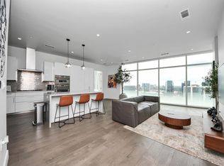 4521 San Felipe St #1904, Houston, TX 77056