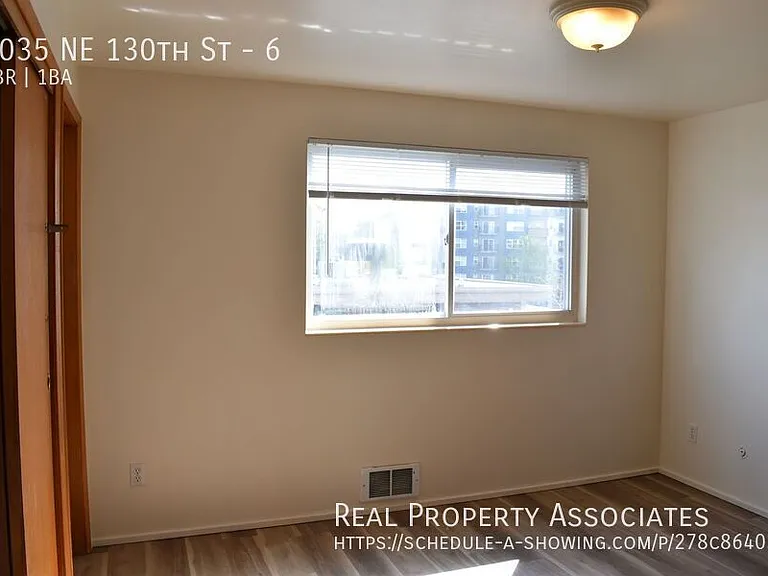 3035 NE 130th St #6 — Photo 6