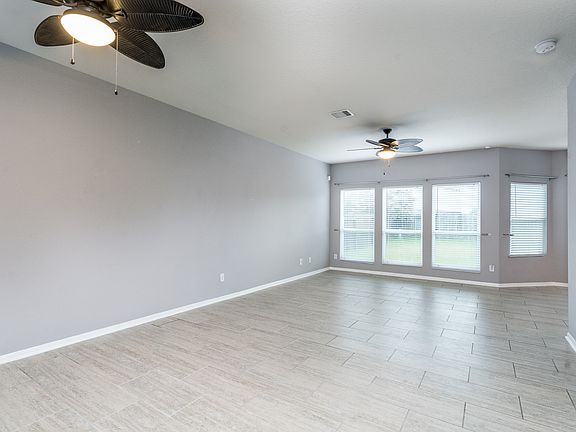 3rd image of 20027 Bayliss Manor Ln