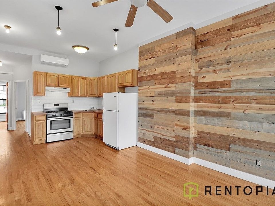 1st image of 936 Atlantic Ave #3C