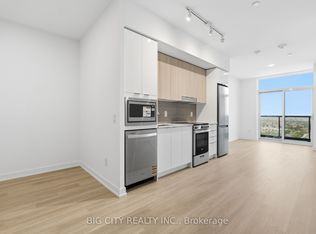 5105 Hurontario St #1601, Mississauga, ON L4Z 0C9