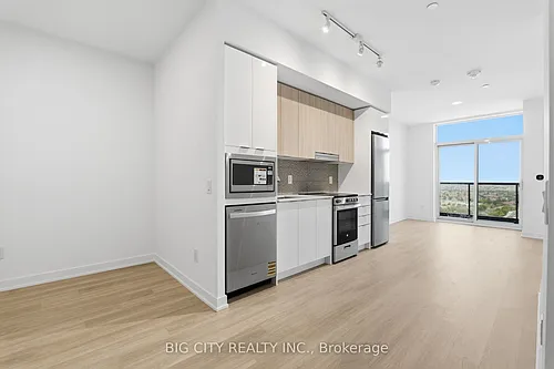 5105 Hurontario St #1601 Photo 1