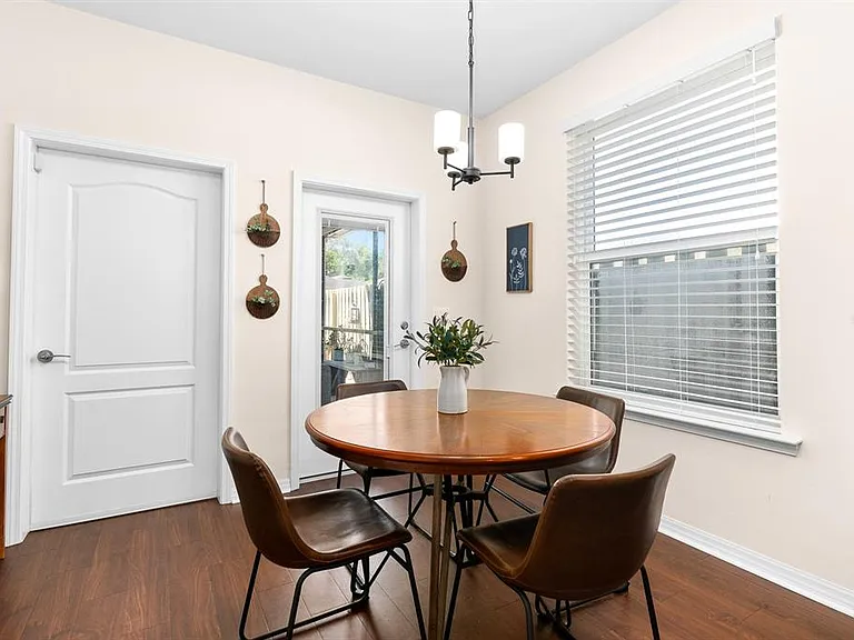 7916 SW 80th Dr — Photo 17