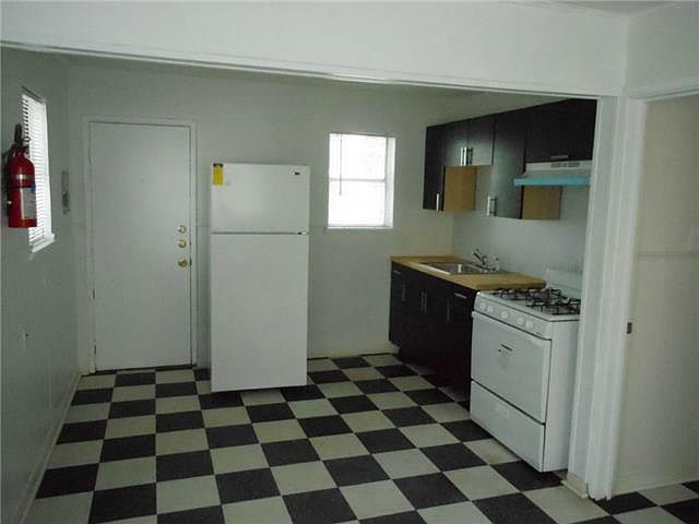 1st image of 1161 Eastfield Ave APT A