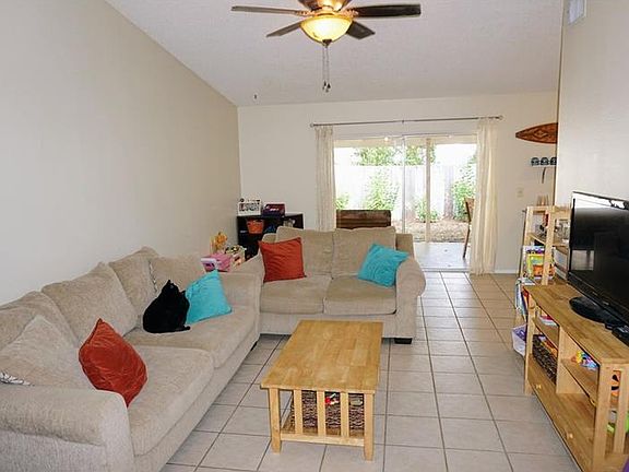 2nd image of 158 Kendale Dr