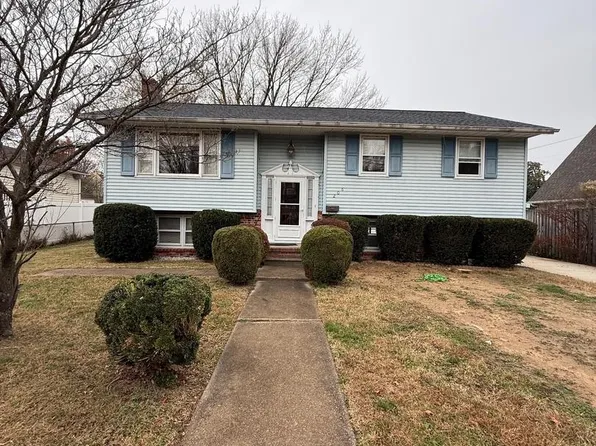 206 Glen Rd, Pasadena, MD 21122