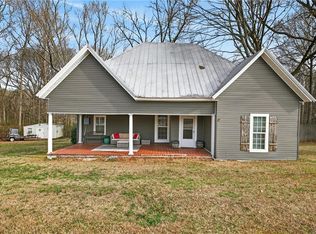 44 E Johnson St, Temple, GA 30179