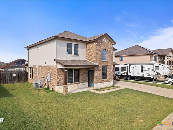 3rd image of 501 W Orion Dr
