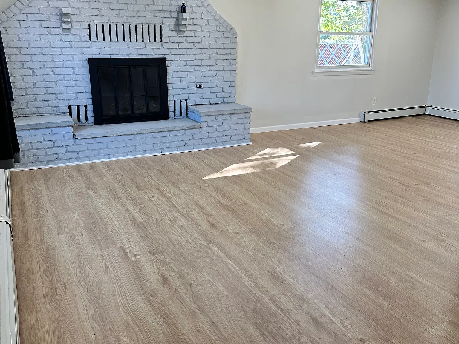 2 bed, 2000 sqft, $3,050 — Photo 4