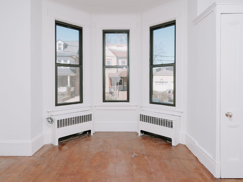 1st image of 47 Henry Ave #1