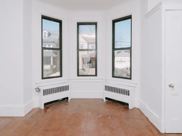 47 Henry Ave #1, Newburgh, NY 12550
